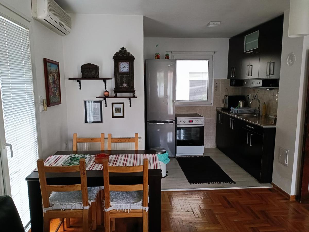 Serbian Home With Garden Krnjaca Luaran gambar
