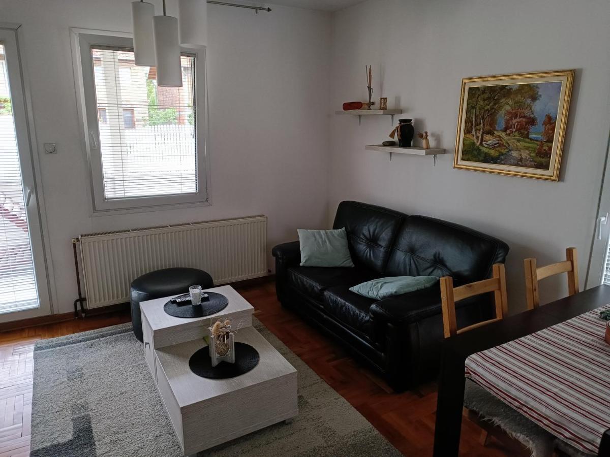 Serbian Home With Garden Krnjaca Luaran gambar